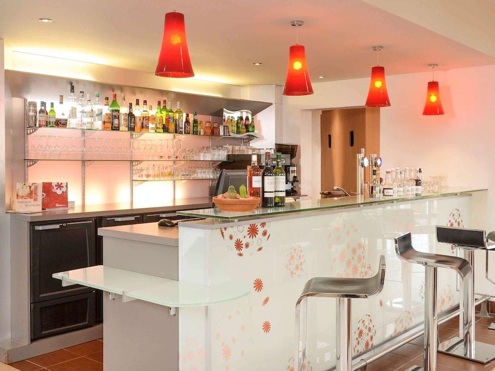 ibis Saint-Lô Hotel Ngoại thất bức ảnh