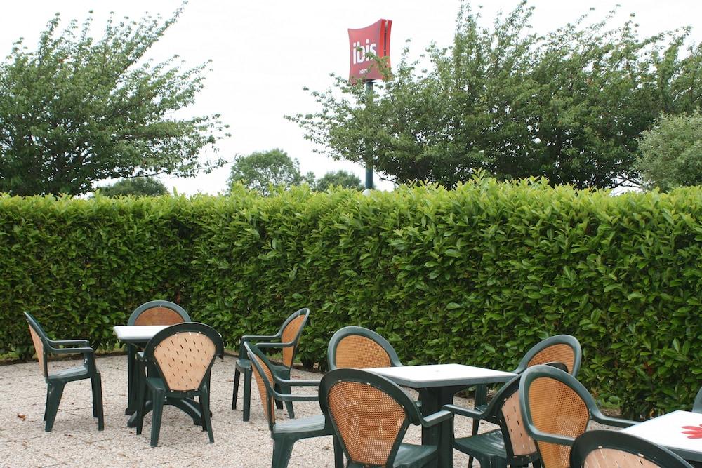 ibis Saint-Lô Hotel Ngoại thất bức ảnh